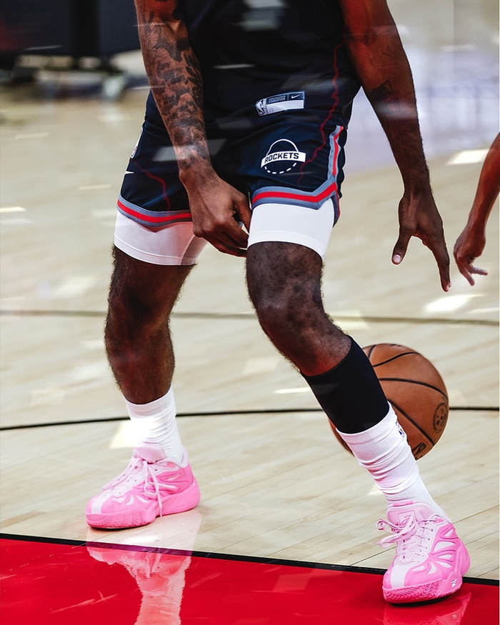 张志磊之后，又一位中国拳击人闪耀世界拳击舞台！（继张志磊之后，中国拳手再耀世界舞台！）