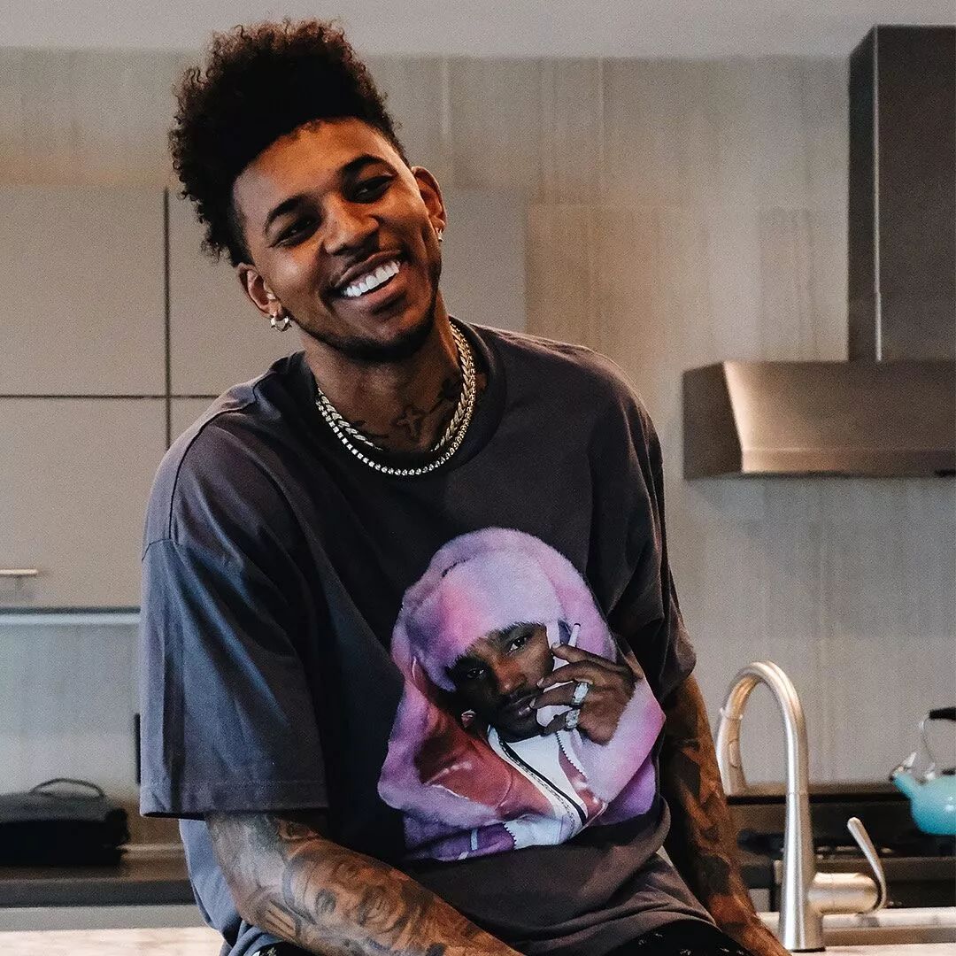 北青：向余望确定缺席中乌之战，吾米提江可能替补出场（北青：向余望确认缺席中乌之战，吾米提江或以替补出场）