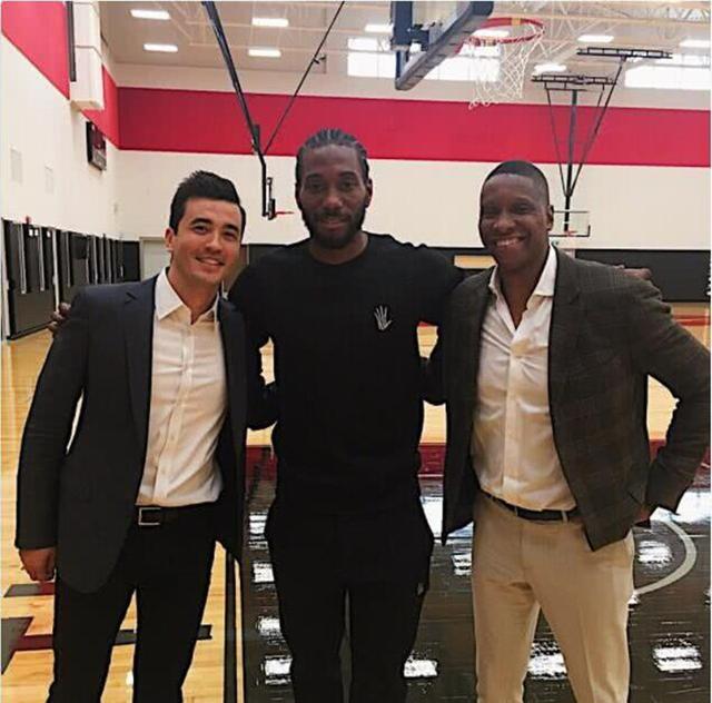 意媒：莱奥缺席米兰合练无缘出战萨索洛，弗法纳有望本轮复出（意媒：弗法纳有望本轮复出，莱奥因缺席米兰合练或无缘战萨索洛）