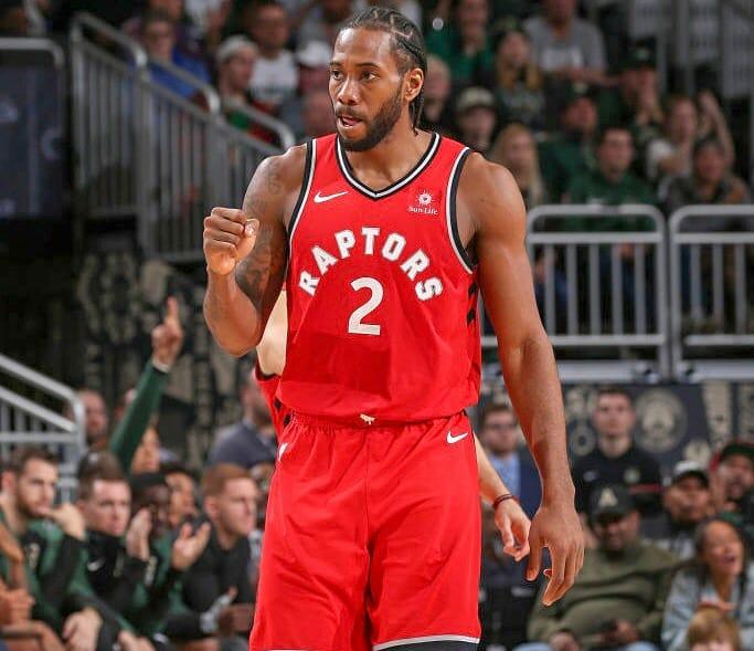 国安主场战平山东泰山（北京国安主场与山东泰山战成平局）