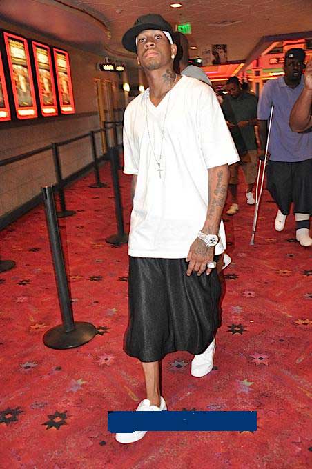 略伦特：若没被西班牙征召我也不难过；我现在享受品葡萄酒（略伦特：即便无缘西班牙征召也不介意，如今正享受品酒时光）