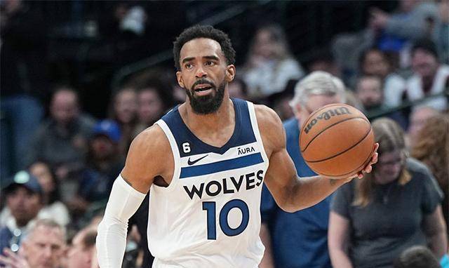 记者：利物浦没有对萨拉赫纪律处罚，他的落选只是阵容选择（记者：萨拉赫未受纪律处罚，落选仅系利物浦阵容选择）